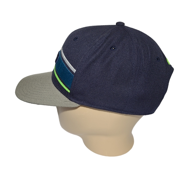 Oakley Adjustable Snapback Hat Cap Acrylic Wool Blend - Picture 2 of 6